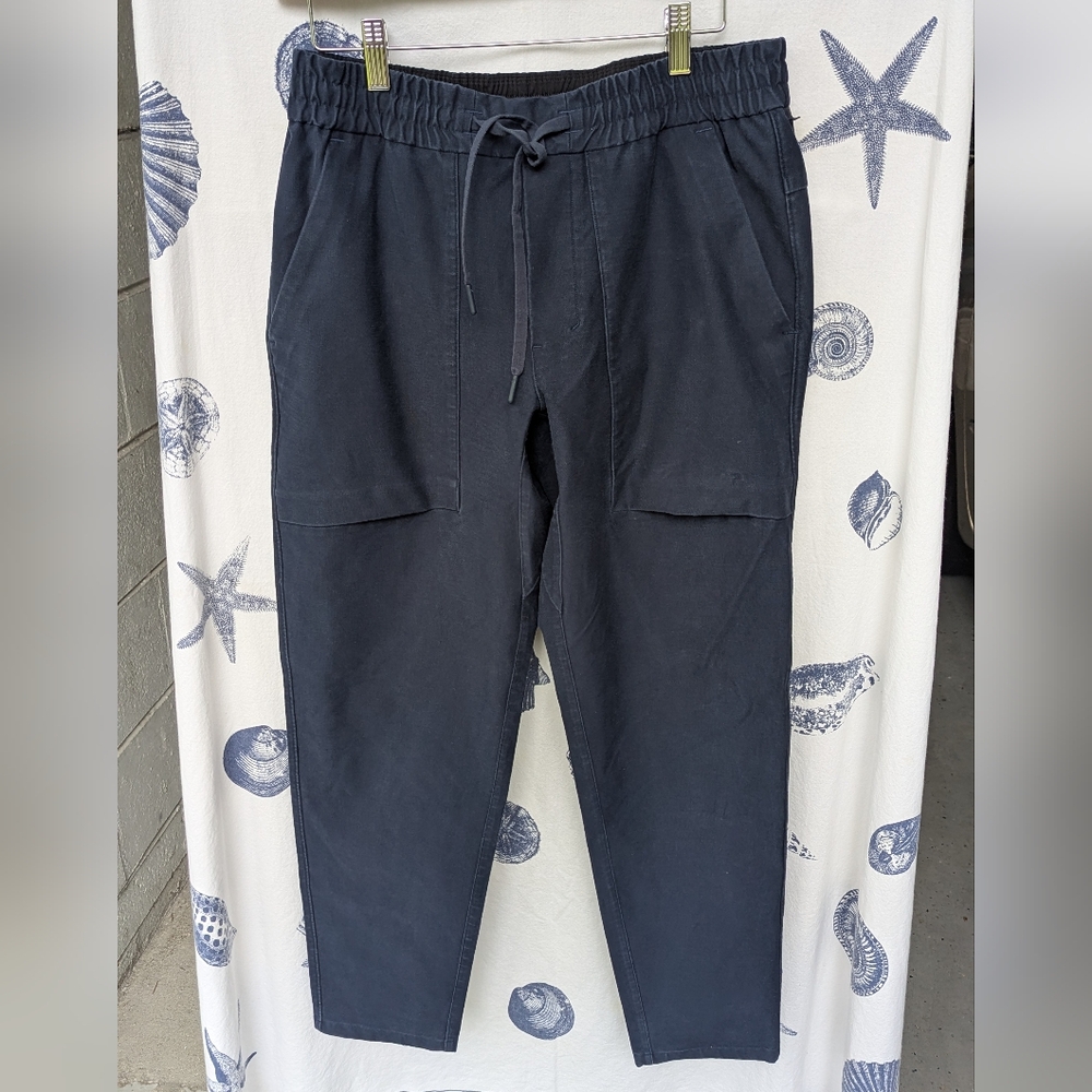 Lululemon Mens Bowline Pant In Navy Size Medium